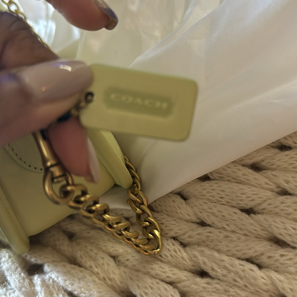 Coach NWT Quilted Swinger 20 - Picture 8 of 9